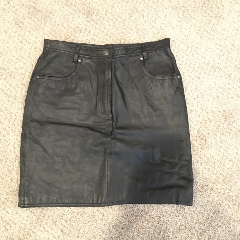 High waisted black leather skirt